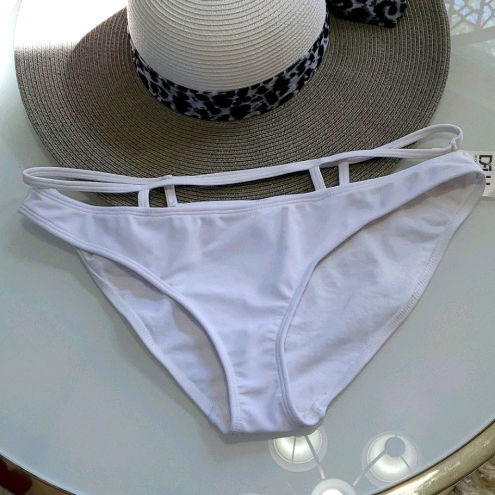 NWT ASOS Bikini bottoms Sz  10